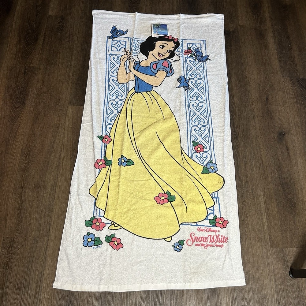Vtg Franco Snow White Seven Dwarfs Beach Towel Disney Princess White 90s NEW